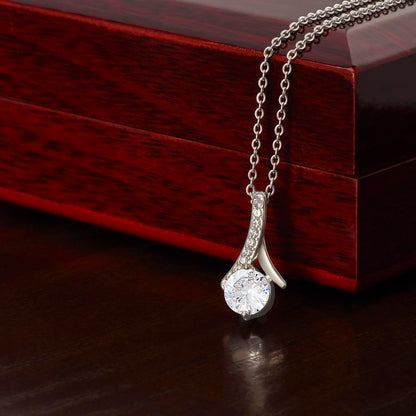 Alluring Beauty Necklace For Her